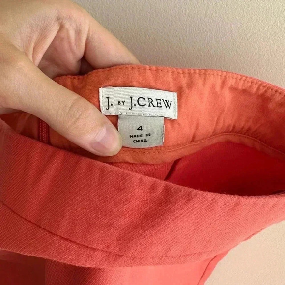 J. By J. Crew Coral/Salmon Solid Pencil Skirt with Scalloped Hem, Size 4 - Picture 4 of 16